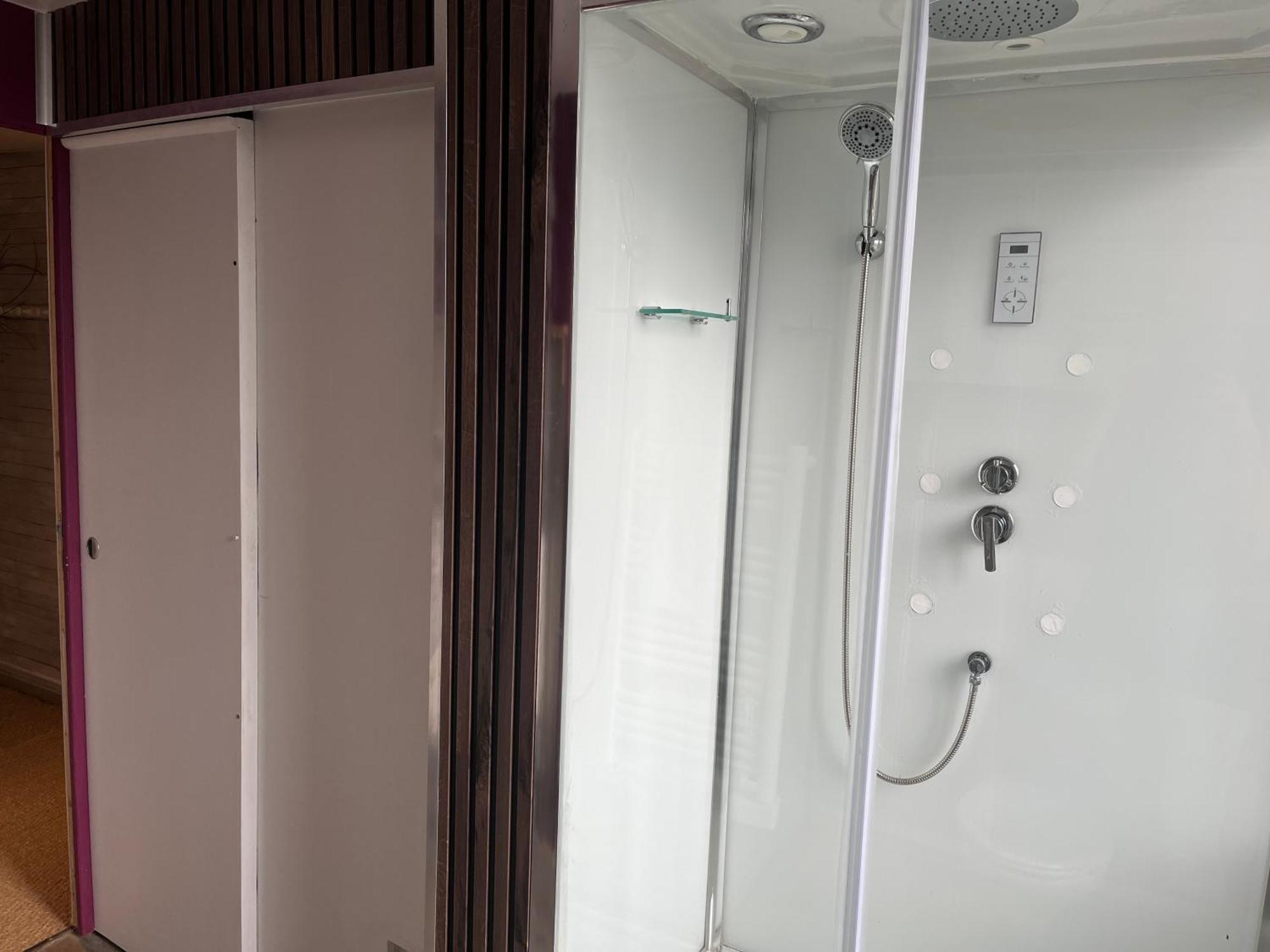De Passage Chez Lili Bed & Breakfast โปลิญญี ภายนอก รูปภาพ